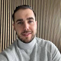 20+ perfiles de «Piotrowski»