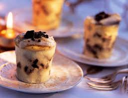 Creme Brulee Au Foie Gras Et Fruits Secs Au Muscat 100 Recettes D Entrees Pour Noel Recette Entree Recette Repas Noel