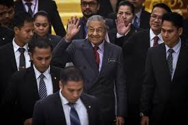 Sejauh mana 10 janji 100 hari harapan dipenuhi. 100 Hari Pemerintahan Ph Pacukan Keyakinan Legakan Rakyat Utusan Borneo Online