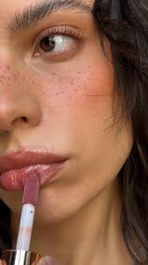 Lip combo!!!! 💋, Pasos:, Hidratante