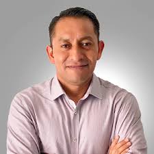 Facundo Rosas y los medios en Puebla