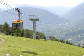 While the children play in absolute safety, the parents relax on the fantastic terrace and just enjoy the view. Familienausflug Zur Taser Alm In Schenna Bei Meran
