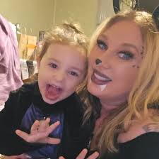 What is the cause of skin condition