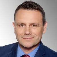 40+ "Robert Grund" profiles