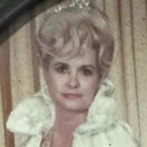 Janice Lowell's Instagram, Twitter & Facebook