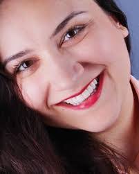 Julianne Rossi's Instagram, Twitter & Facebook