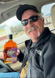 Many like cranberries with their Thanksgiving dinner. I'm having  blackberry.😁😁😁 Happy Thanksgiving to all you Brothers and Sisters out  there.