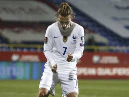 We partnered with france superstar antoine griezmann to give back to his local football club in mâcon before he was heading to the european championships with france. Griezmann S Three Kids All Born Same Date The Northern Daily Leader Tamworth Nsw