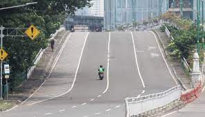 Pemerintah provinsi dki jakarta memastikan informasi tersebut tidak benar atau hoax. Terungkap Alasan Pemerintah Ogah Terapkan Lockdown