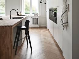 Évier avec face avant visible ne pas utiliser de poudre à récurer, de laine d'acier ou d'outils pointus qui pourraient rayer la surface. Choisir Son Evier En 5 Conseils Cote Maison