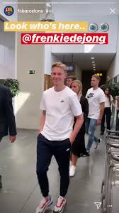 Join the discussion or compare with others! De Jong Tragt Bereits Das Barca Trikot Tribuna Com