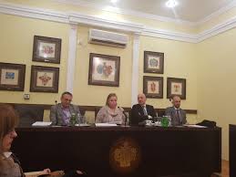 Advokatska komora vojvodine (akv) saopštila je danas da su nepoznata lica prošle noći u velikoj meri demolirala kuću advokata tanje arsić, koja je član pregovaračkog tima advoktske komore srbije (aks) sa ministarstvom pravde oko zahteva advokature. à¦Ÿ à¦‡à¦Ÿ à¦° Udruzenje Tuzilaca Pocela Javna Rasprava Struke U Ns Advokatska Komora Vojvodine Antonmilan Misamajic Yucomoffice Pravdars Infocepris Igard1955 Poglavlje23eu Nkeusrbija Bgcentar Birnsrbija Osce Serbia Anabrnabic