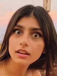 Sara Chamoun's Instagram, Twitter & Facebook