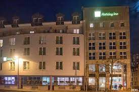 Unter voller auslastung kann das holiday inn express 400 personen beherbergen. Marz 2016 Holiday Inn Wird Hotel Fulda Mitte Betreiber Und Team Bleiben Fulda Osthessen News