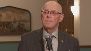 No reason not to release doctors' billings regularly, Haggie says