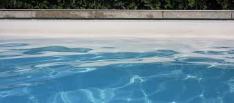 Pool Winterfest Machen Tipps Wann Wie Vor Kalte Schutzen