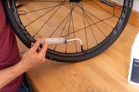 Mounting tubeless tyres | Contec-parts