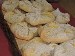 V Moyata Kuhnya S Men Vanya Dzhordzhevich Brzi Sladki S Krema Sirene Bulgarian Recipes Food Cooking Recipes