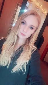 Colleen Burdick's Instagram, Twitter & Facebook