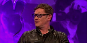Eastenders veteran sid owen looked back to his best after his jaw was shattered and six teeth smashed out by a golf ball. Eastenders Sid Owen Forced To Have Facial Surgery After Accident