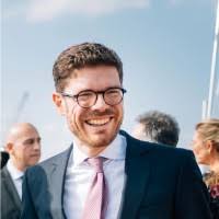 900+ "Loos" profiles