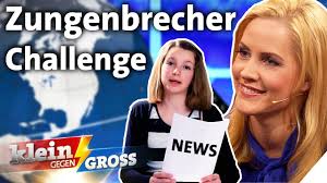 Zunächst spricht sie die nachrichtenblöcke der sendungen tagesthemen, nachtmagazin und morgenmagazin sowie nachtausgaben der tagesschau, ehe die. Tagesschau Sprecherin Judith Rakers Vs Lea 13 Wer Liest Schneller Vor Klein Gegen Gross Youtube