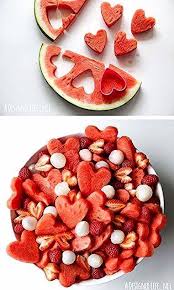 Kostlichkeiten Zum Valentinstag Valentines Day Party Fruit Kostlichkeiten Zum Valentinstag In 2020 Valentinstag Essen Valentinstag Leckereien Valentinstag Party