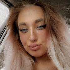 We are currently accepting new patients here at Plymouth Dental so head to  our website to book your consultation or call 01752 364717 today 📞 See  below for our consultation prices: ⭐️