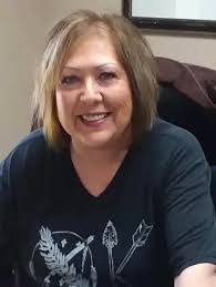 Candice Burke's Instagram, Twitter & Facebook