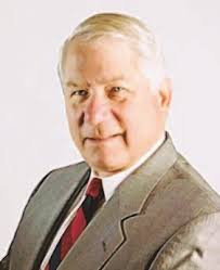 Bushnell plane crash injures two