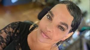 Deborah Pender's Instagram, Twitter & Facebook