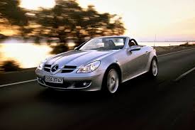 The former name slk was derived from sportlich (sporty), leicht (lightweight), and kurz (short). Used Mercedes Slk Review 2004 2015 Carsguide