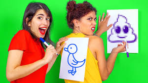 ¡los juegos más chulos juegos de dibujar gratis para todo el mundo! Ideas De Fiesta Para Una Noche De Juegos Ll Desafio De Dibujar En La Espalda Por 123 Go Challenge Youtube