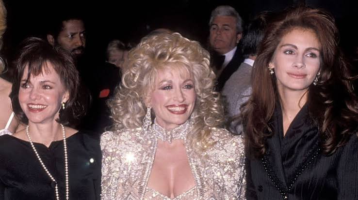 Dolly Parton Tributes: Celebrities Honor The Country Music Legend | HuffPost Entertainment