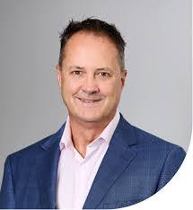 Gary Woodford's Instagram, Twitter & Facebook