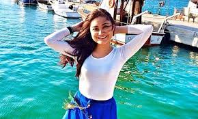 Ayda jebat nafi jadi punca zul ariffin renggang, gaduh dengan kekasih. Ayda Jebat Tak Kesal Dibuang Universiti Kerana Jadi Artis