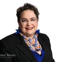 Michelle Lawton's Instagram, Twitter & Facebook