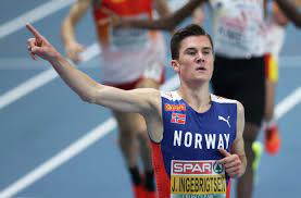 Ingebrigtsen stormed onto the running scene in 2018 when he won gold medals in the 1,500 and 5,000 meters events at the european championships. Hallen Em Der Leichtathleten Jakob Ingebrigtsen Lauft Souveran Zum Zweiten Gold Mainova Frankfurt Marathon