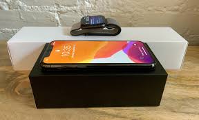 I don't know who needs to hear this but throw away that box your iphone came in. Iphone 11 Pro And Apple Watch Series 5 Impressions The Best Of Iteration