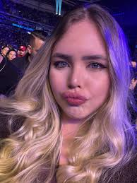 Natasha Toth (@natashatoth_) · Instagram photos and Reels