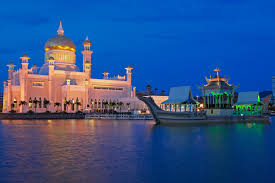 This is sultan omar ali saifuddin mosque, brunei by icee ferrer on vimeo, the home for high quality videos and the people who love them. Omar Ali Saifuddin Mosque Sultanate Of Brunei 2048 1365 The Best Designs And Art From The Internet