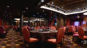 On the lunch menu, passengers will find soups and salads, flatbreads, sandwiches and light entrees like pasta. Quantum Of The Seas Coastal Kitchen B Roll Royal Caribbean Press Center