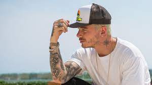 See photos, profile pictures and albums from j balvin. J Balvin Wallpapers Wallpaper Cave