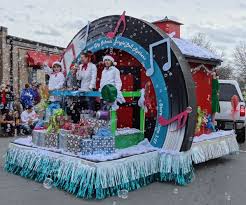 David stickney| december 22, 2017 subscribe to arc's blog. 2012 Great Entries In The Annual Christmas Parade In Murfreesboro Murfreesboro News And Radio Christmas Parade Floats Christmas Parade Parade Float Theme