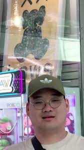 Kiddleton Claw Los Angeles