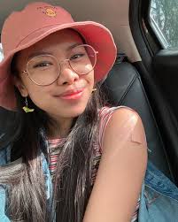 Got my second dose today! Here is part 2 of me trying to dance away the  soreness in my arm 😂 . we messed up a little bit, but that's ok! .