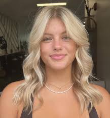 Hi there! I have openings for hair this week! My name is Morgan. I'm a  Master stylist at The Glow Factor in North East Md. Right