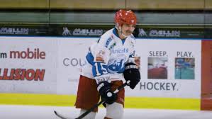 Meet the world's oldest hockey player who lives in Minnesota and has been  playing for 85 years