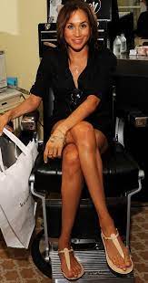 What Do Meghan Markle S Feet Reveal About Her Uk Based Solestry Expert Jane Sheehan Revea Meghanmarkle Kate Middleton Feet Meghan Markle California Girls