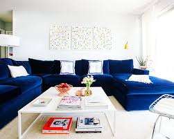 Meja ruang tamu minimalis merupakan furniture yang tak boleh terlewatkan dalam desain ruang tamu idaman. Desain Sofa Unik Ruang Tamu Minimalis Dekorasi Ruang Tamu Sofa L Furnitur Ruang Keluarga